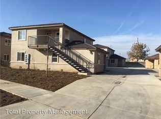2202 W Lark Ave, Visalia, CA 93291