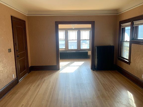 5th image of 1514 W Lake St #151406
