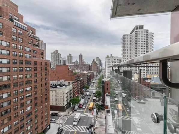 501 East 74th Street image 14 of 23