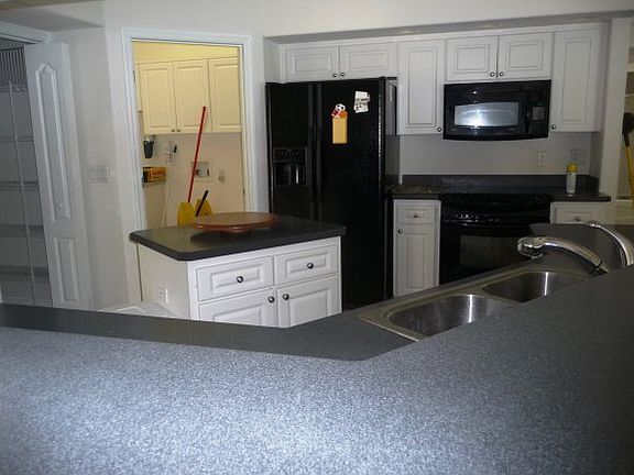 5th image of 5014 N Baywood Dr