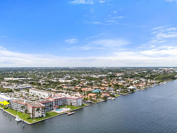 3rd image of 100 Paradise Harbour Boulevard #412