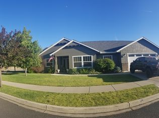 10501 Leonard Ln, Island City, OR 97850