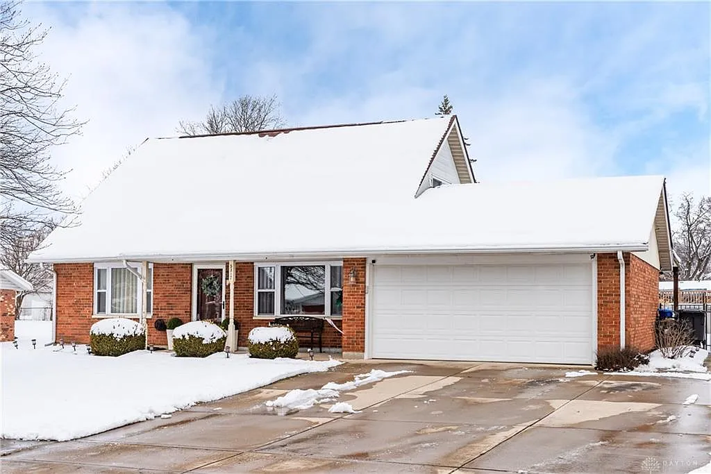 5317 Ottawa Dr photo 1