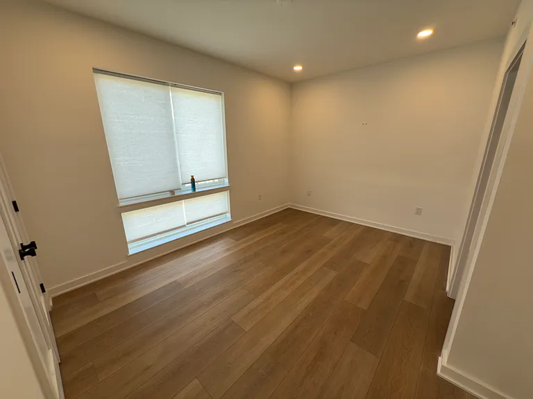 164 Richmond St #2B — Photo 18