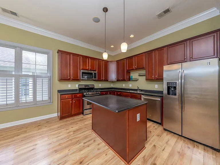 9127 Three Bushel Dr — Photo 5