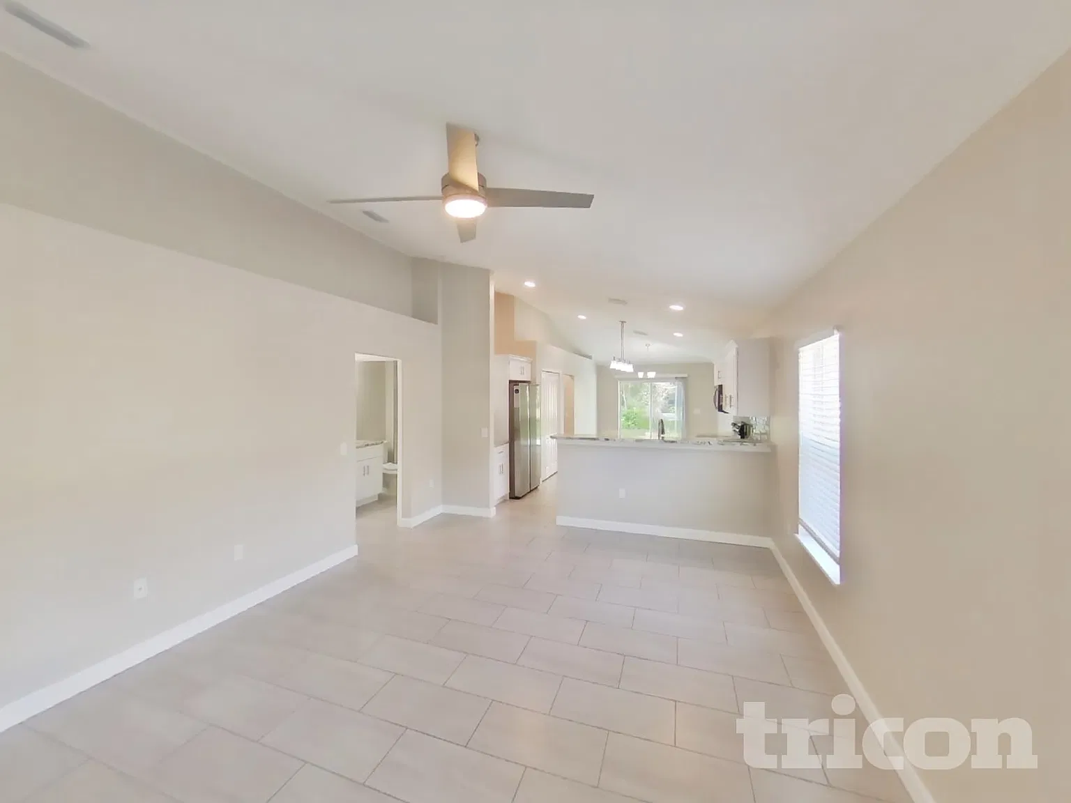 3415 98th Street E Palmetto FL — Photo 2