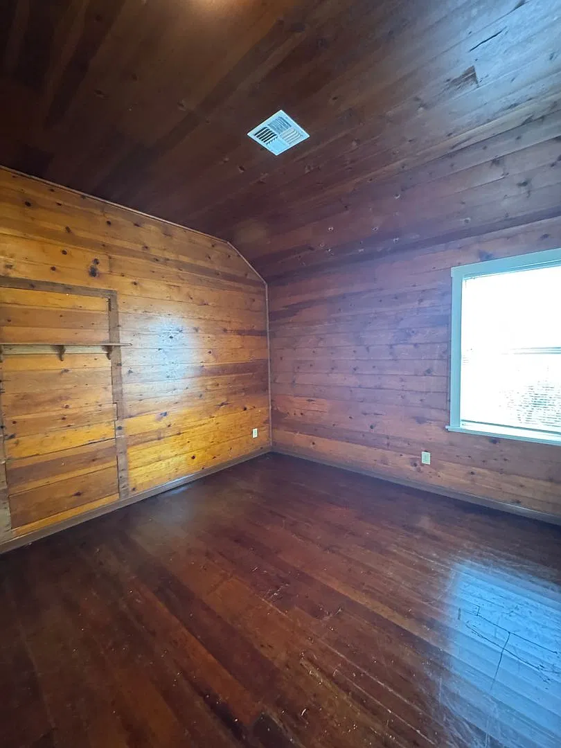 4 bed 1 bath house in S. Yuba City — Photo 4