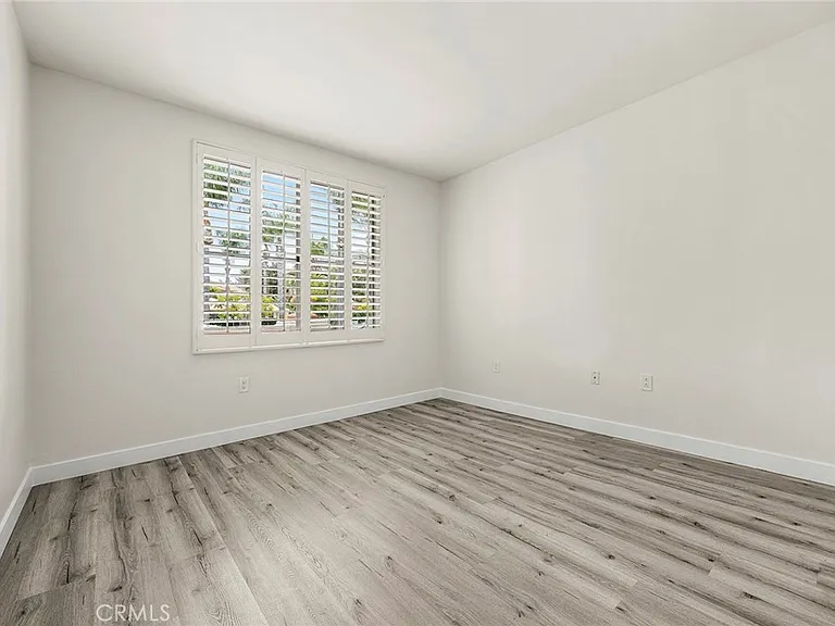 1603 Solvay Aisle — Photo 18