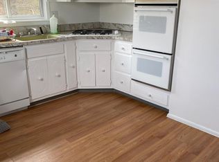 426 Little Clove Rd FLOOR 2, Staten Island, NY 10301