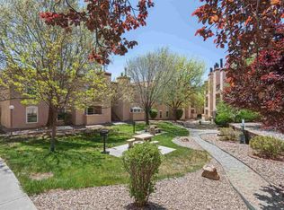 2501 W Zia Rd #301, Santa Fe, NM 87505