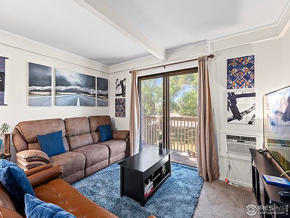 4th image of 806 Stone Mountain Dr #201