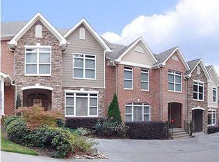 238 Berry Patch Ln, Chattanooga, TN 37405