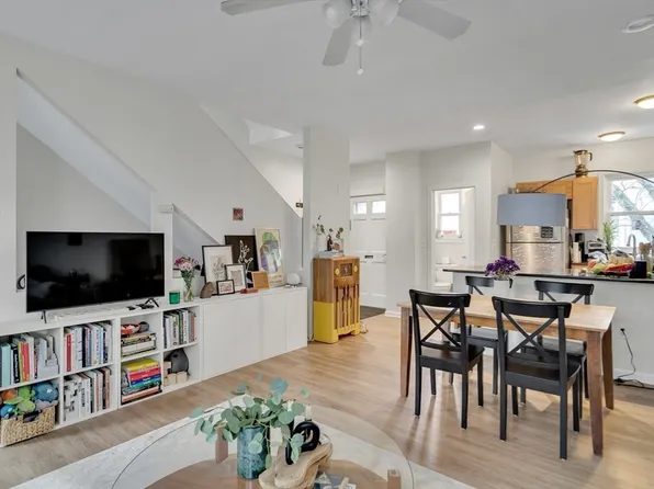 2 Hingham St, Cambridge, MA 02138