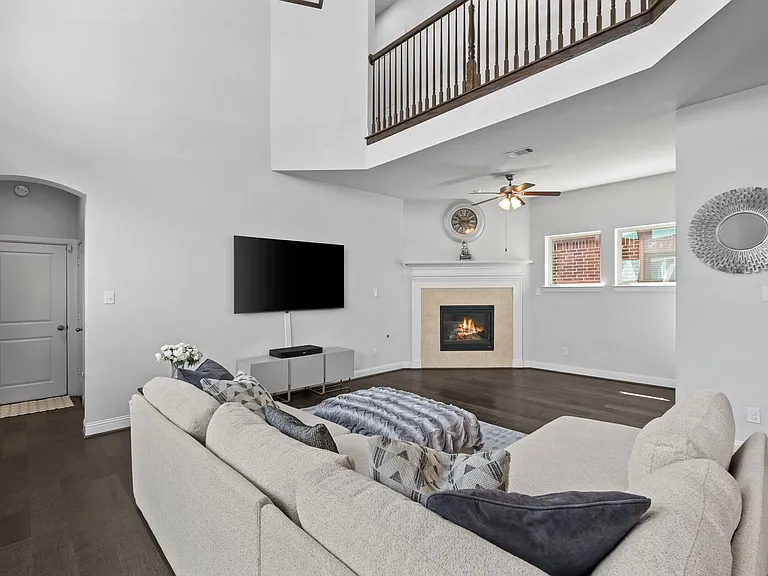 1416 Huntsman Ridge Ln — Photo 17