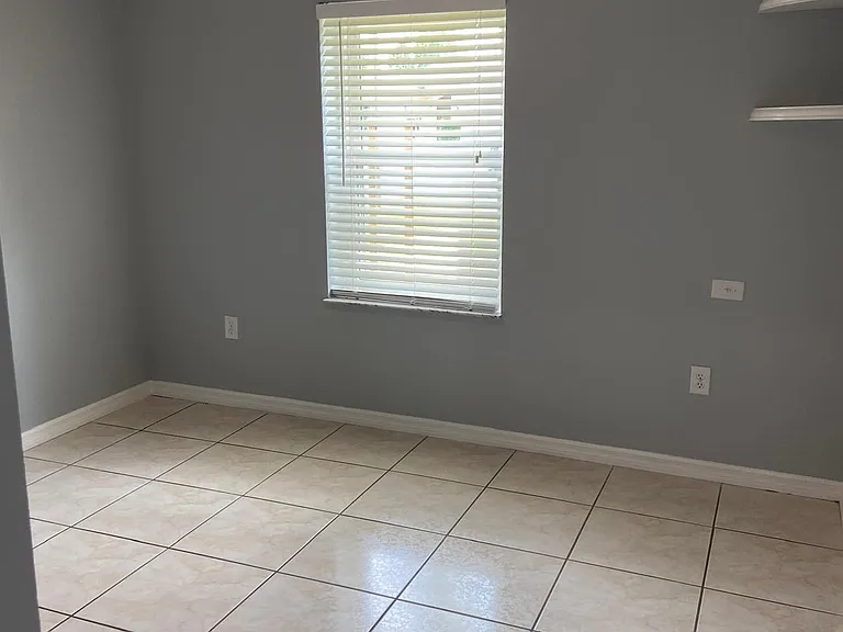 658 Caribou Ct — Photo 7