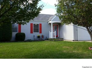 55 Dieudonne Dr, New Berlin, IL 62670