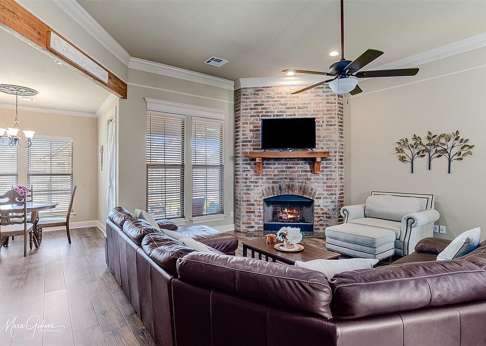 1st image of 4127 Courtland Way