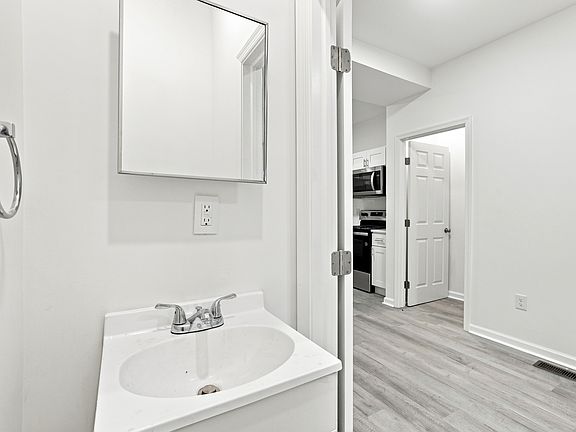 5th image of 4815 N Palethorp St