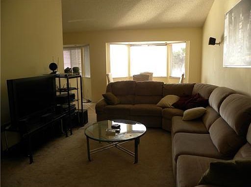 3rd image of 965 NW 93rd Ave