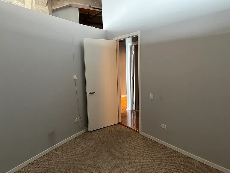 210 S Desplaines St #307 — Photo 15
