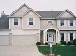 7081 Black Horse Dr, O'Fallon, MO