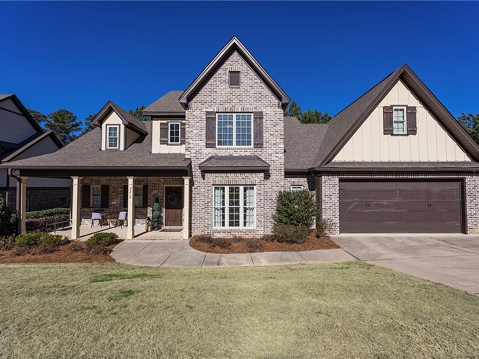1st image of 2210 N Donahue Dr