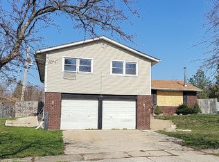 21843 Olivia Ave, Sauk Village, IL