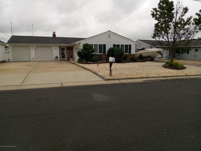122 Montclair Road, Barnegat, NJ, 08005