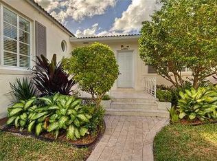 926 Lenox Ave, Miami Beach, FL 33139