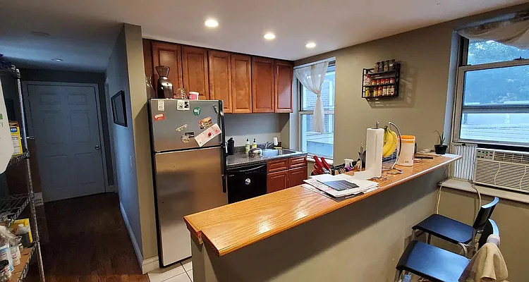 Rented by Corcoran | media 10