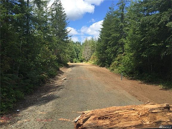 Main entrance to property Lot1