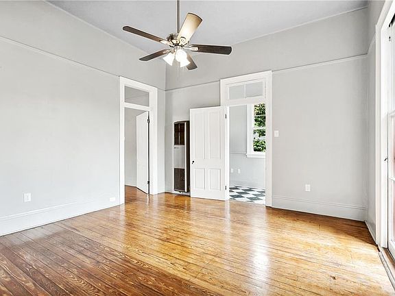 4th image of 711 Kerlerec St