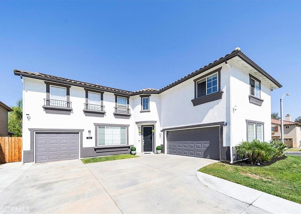 1st image of 25933 Schafer Dr