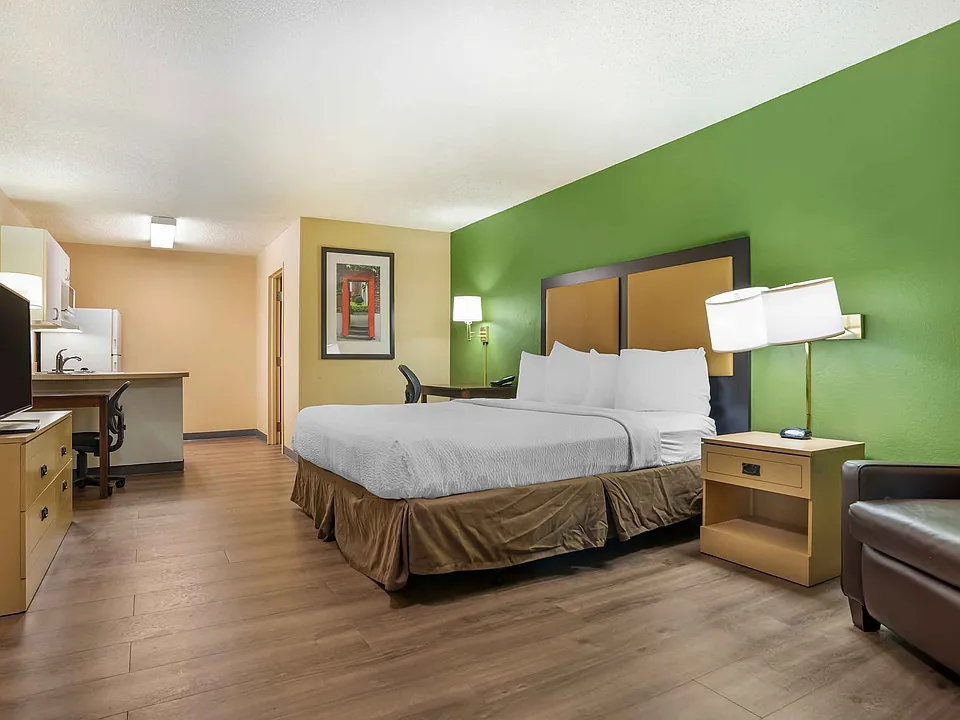 Studio Suite - 1 King Bed