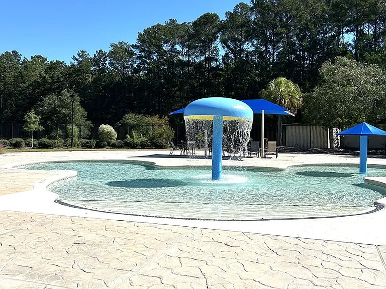 472 Copper Creek Cir — Photo 36