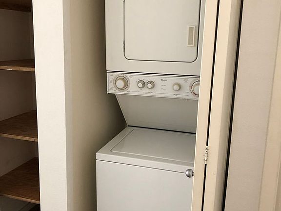 3rd image of 9400 Roosevelt Way NE #204
