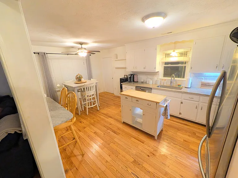 7285 Ann Cabell Ln — Photo 5
