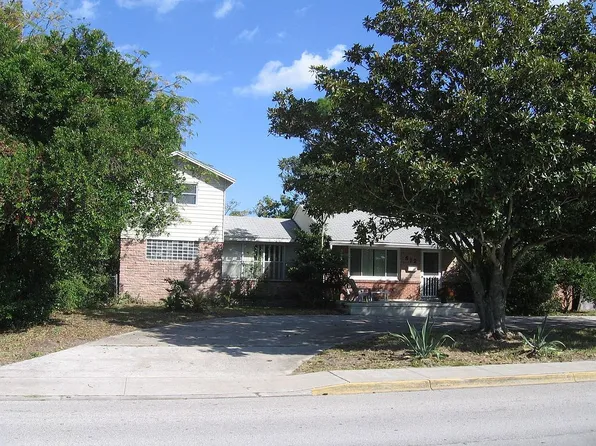 572 Seagate Ave, Neptune Beach, FL 32266