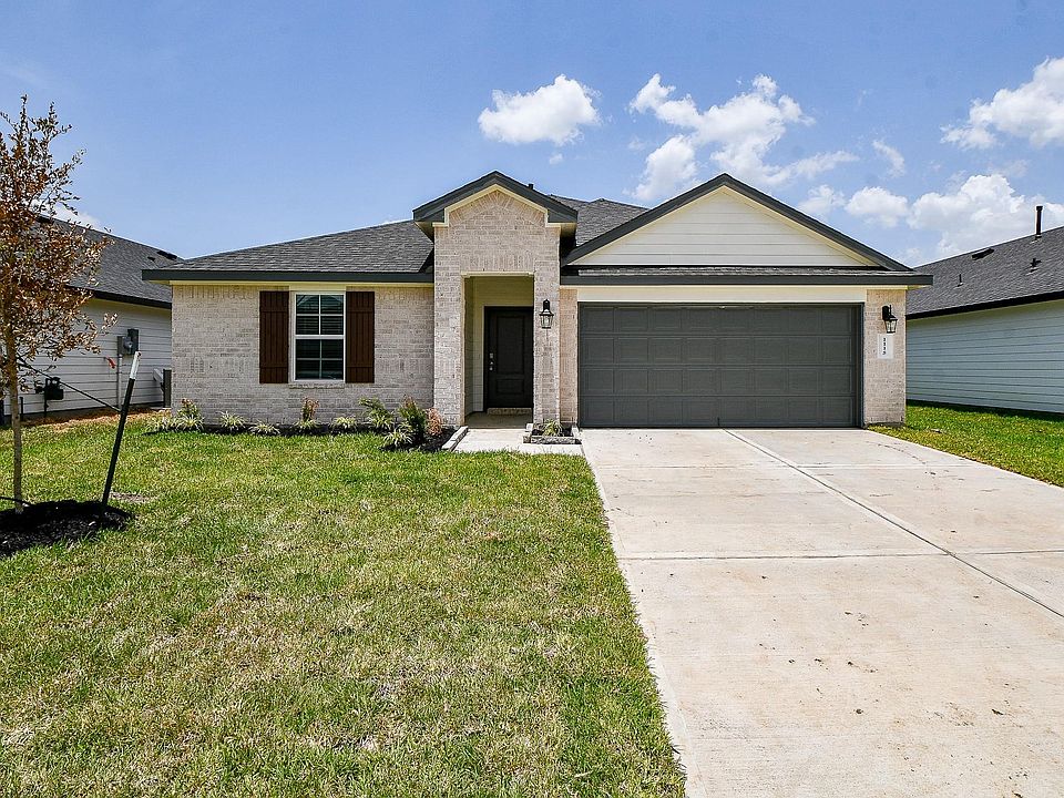 1st image of 1115 Yaupon Dr