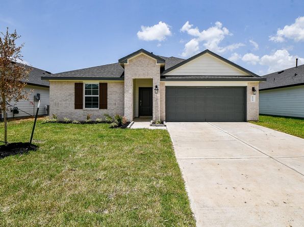 1115 Yaupon Dr