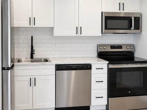 9405 W Flagler St APT 410, Miami, FL 33174