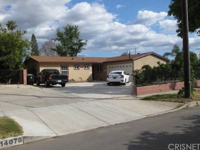 14084 Hoyt St, Pacoima, CA, 91331