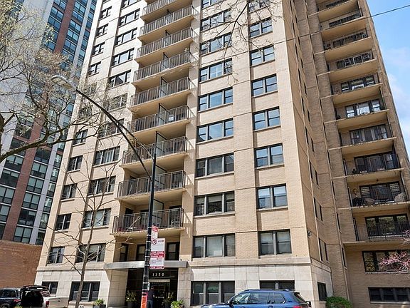 2nd image of 1350 N Astor St APT 5D