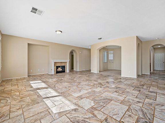 5th image of 28365 Little Lake Ct
