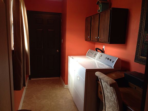 2nd image of 706 Park Hills St