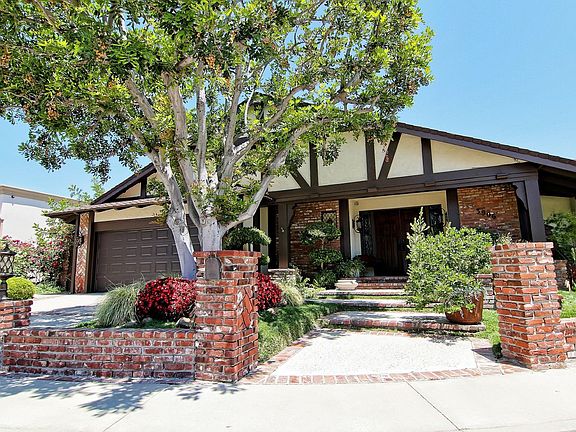 5th image of 3906 Lake Vista Ct
