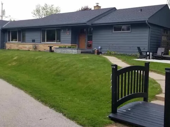 1099 West La Salle AVENUE, Glendale, WI 53209