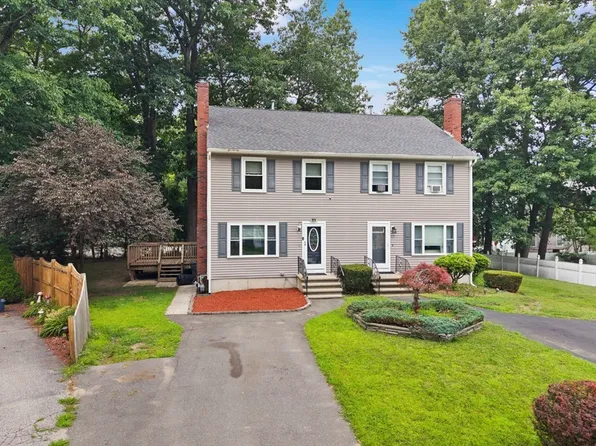 19 Riverbank Cir Unit 19, Haverhill, MA 01835