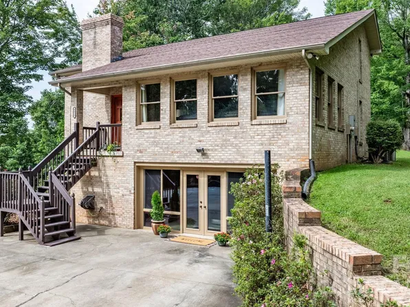 4415 Laurel Ridge Dr, Lenoir, NC 28645