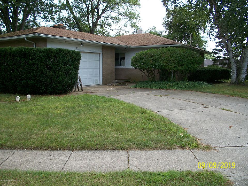 1st image of 901 E Gary Ct